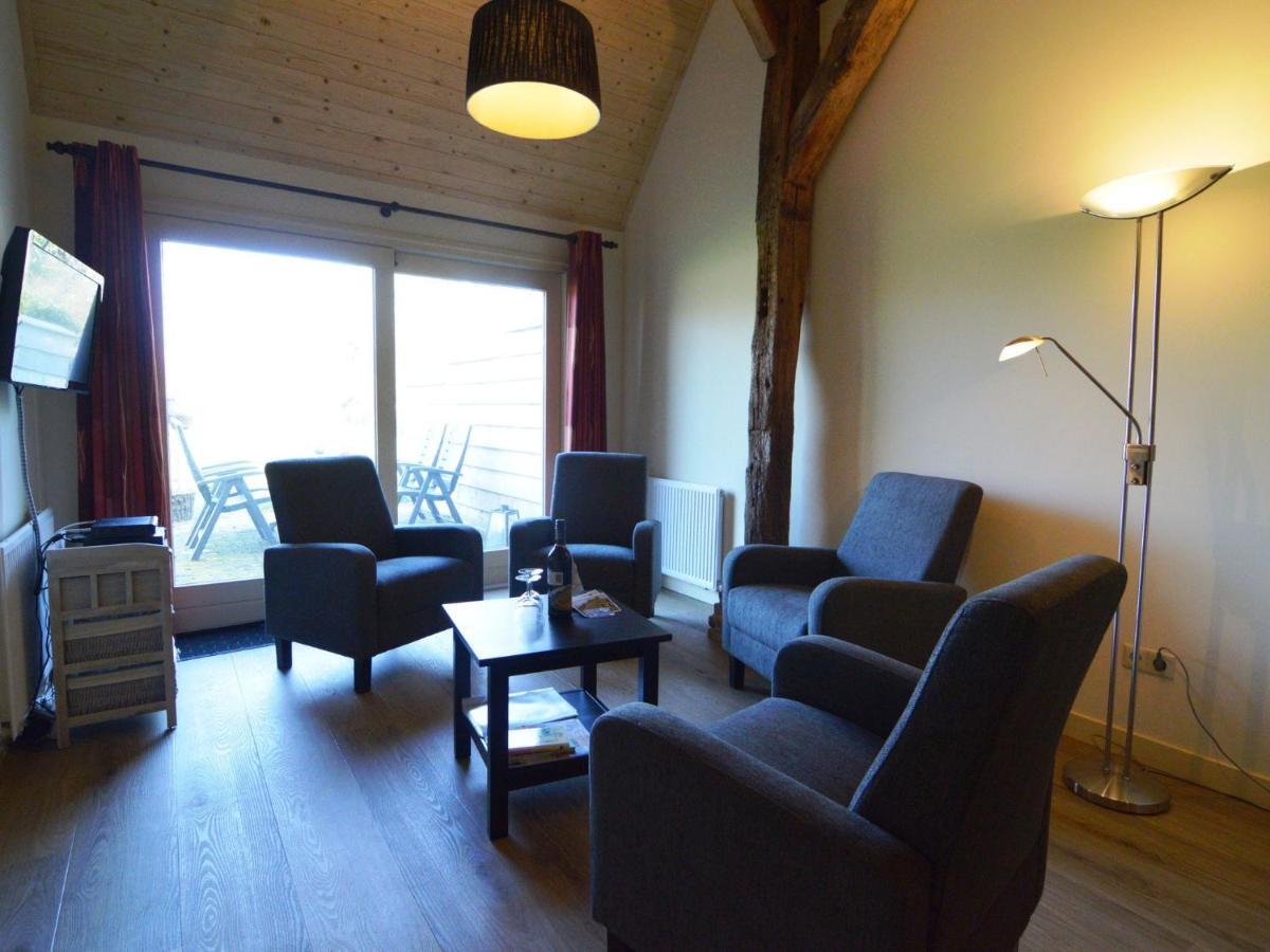 Staying In A Thatched Barn With Box Bed Beautiful View Region Achterhoek Geesteren  Zewnętrze zdjęcie